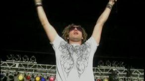 Regañaron a Bisbal por besar la Copa ¿y a Martinelli?