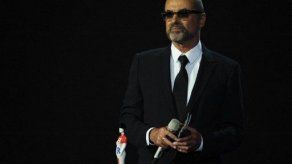 George Michael cancela su gira australiana por ansiedad