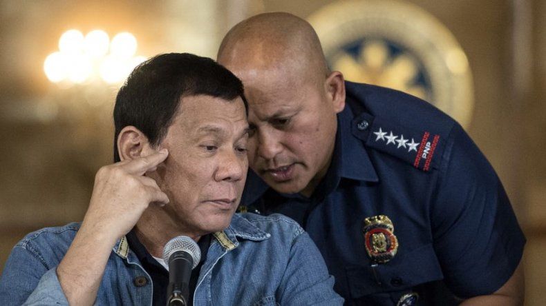 Duterte aplaza su guerra contra las drogas para limpiar la Policía filipina