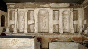 Vaticano reabre lujosa tumba pagana bajo San Pedro