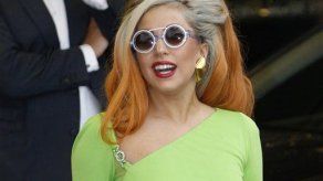 Lady Gaga se golpea la cabeza durante concierto en Nueva Zelanda