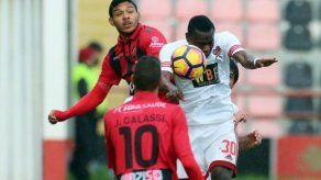 Jorman Aguilar con gol y asistencia en Portugal