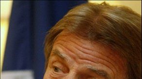 Tensión diplomática complica tema de rehenes en Colombia