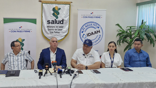 Confirman que el agua en Las Tablas y Guararé Confirman que el agua en Las Tablas y Guararé