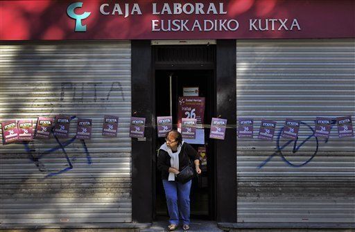 Bancos españoles necesitan 76.300 millones