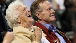 George y Barbara Bush entre personalidades muertas en 2018