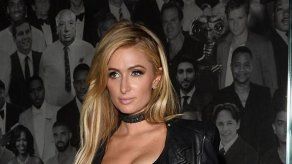 Así consigue pasar desapercibida Paris Hilton