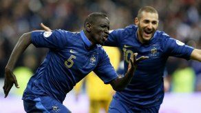 Francia y Portugal evitan el desastre y estarán en Brasil-2014