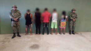 Cinco personas aprehendidas por supuesta minería ilegal en Darién Cinco personas aprehendidas por supuesta minería ilegal en Darién