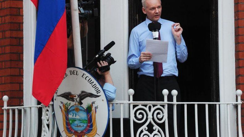 Julian Assange, el ciberguerrero olvidado