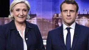 Le Pen y Macron intercambian duros insultos en el debate