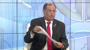 Ortega defiende anteproyecto de impuesto a bebidas azucaradas y llama al debate