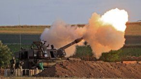 El ejército de Israel asegura que el objetivo de sus bombardeos son los locales y equipos de Hamás así como algunos comandantes y túneles subterráneos,