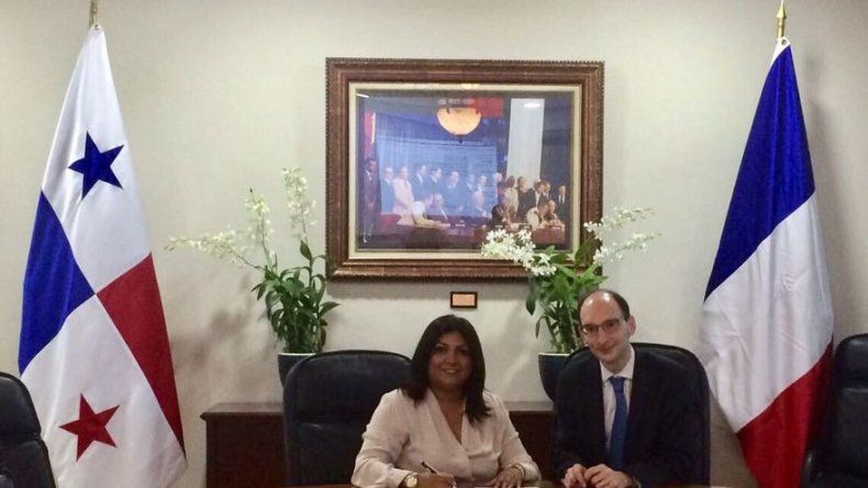 Francia y Panamá exploran acuerdo para evitar calificación de paraíso fiscal