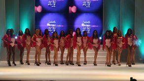 Desfile en traje de baño en la Presentación oficial del Srta.Panamá 2018