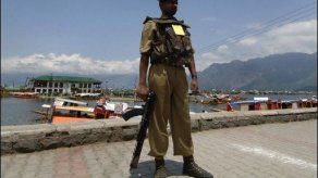 Mueren 16 personas en actos de violencia étnica en India