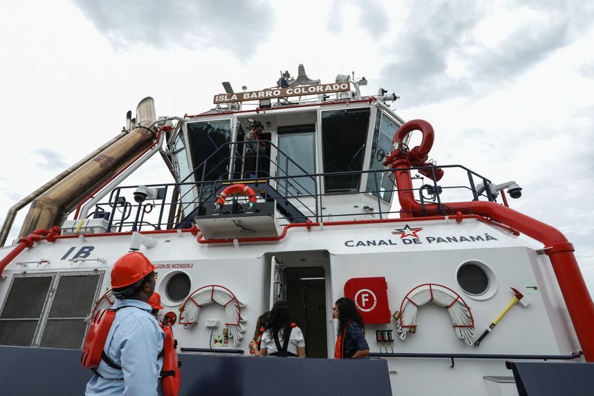Canal de Panamá promete reducir contaminación pero ambientalistas son escépticos.