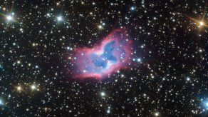 Un telescopio de ESO capta nítidas imágenes de una mariposa espacial