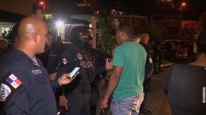 Muerte de un perro por gas pimienta provoca trifulca Muerte de un perro por gas pimienta provoca trifulca