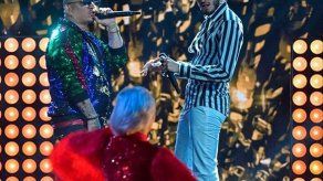 Kenny Man lleva su Ni Gucci ni Prada a programa de EEUU junto a Yatra