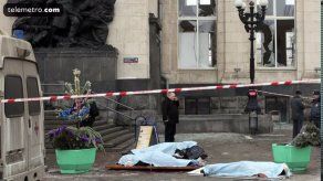Mueren 15 en atentado a estación del tren en Rusia