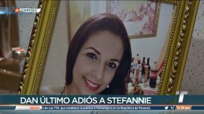 Realizan honras fúnebres de comerciante asesinada en Chiriquí