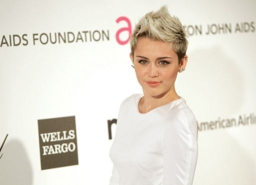 Miley Cyrus está harta de su corte de pelo