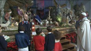Papa marca nacimiento de Jesús con misa en el Vaticano Papa marca nacimiento de Jesús con misa en el Vaticano
