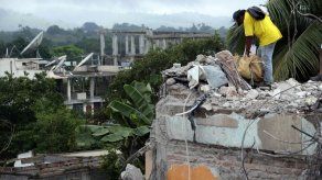 Parlamento de Ecuador aprueba ley solidaria por terremoto del 16 de abril