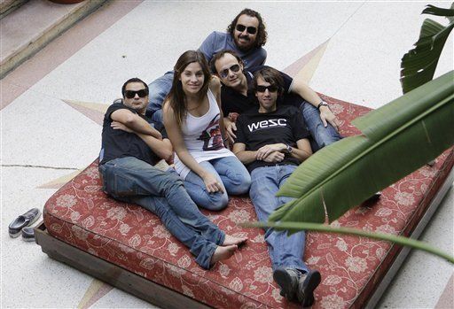 Oreja de Van Gogh dedica vídeo a víctimas de Al Qaeda
