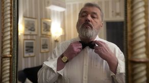 El editor desde hace mucho tiempo del periódico, Dmitry Muratov, compartió en octubre de 2021 el Premio Nobel de la Paz con Maria Ressa, una periodista de Filipinas.