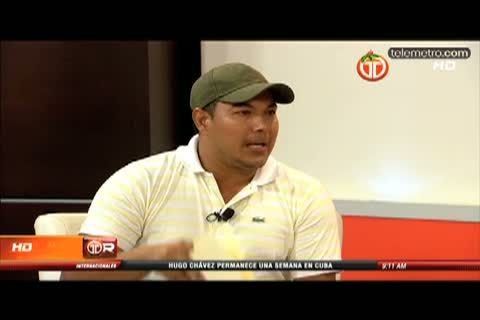 Conductor denuncia que ministro Ferrufino lo chocó y se dio a la fuga
