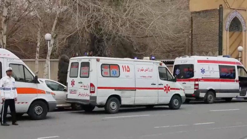 Mueren 66 personas en un accidente de avión en Irán