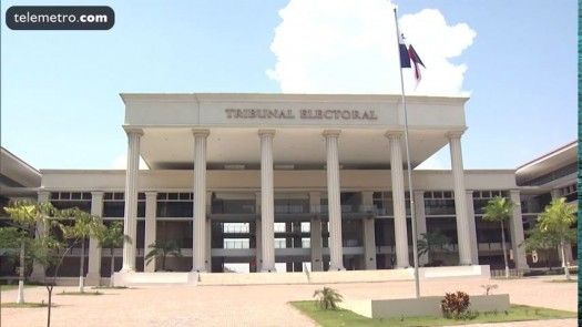Analizan propuestas sobre campañas políticas