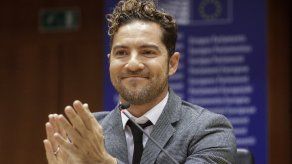 David Bisbal recorre Asturias con su bicicleta