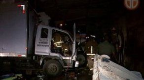 Joven toma camión sin permiso y choca en San Isidro