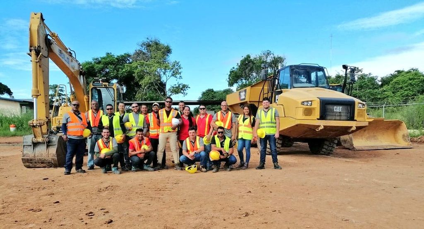 Programa de Operador de Equipo Pesado del INADEH.