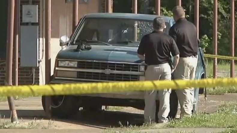 Policías balean a tres niños durante tiroteo en Oklahoma