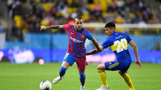 Dani Alves viaja a México para fichar por el Pumas