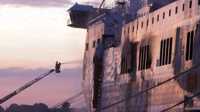 La combustión lenta del Norman Atlantic impide buscar nuevas víctimas