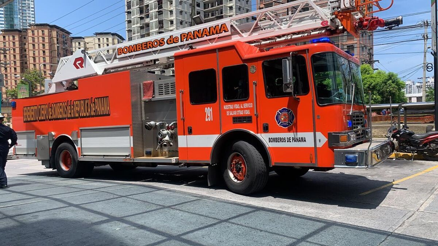 Camión del Cuerpo de Bomberos de Panamá.
