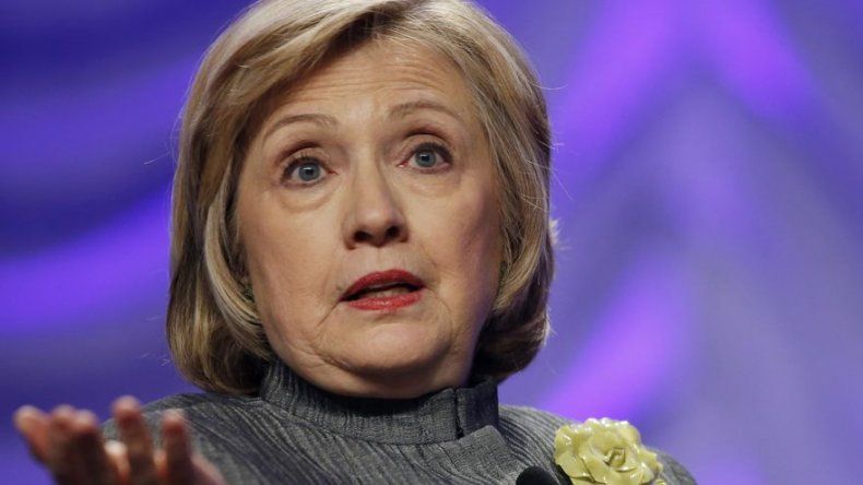 Hillary Clinton dice pidió fin de embargo a Cuba