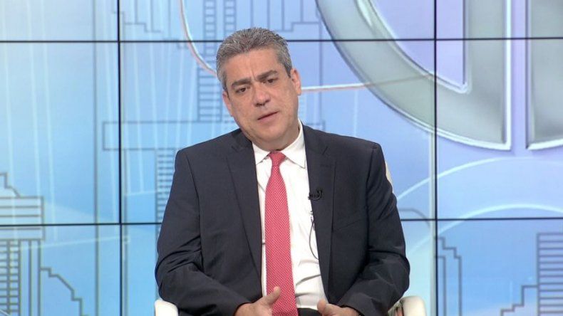 Implementación de sistema ISTMO incidió con pago de horas extras a médicos