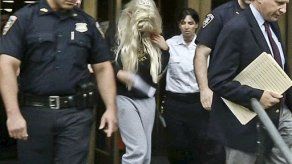 La actriz Amanda Bynes mejora tras recibir evaluación psiquiátrica