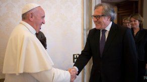 Papa habló del cambio climático con el secretario general de la OEA Papa habló del cambio climático con el secretario general de la OEA