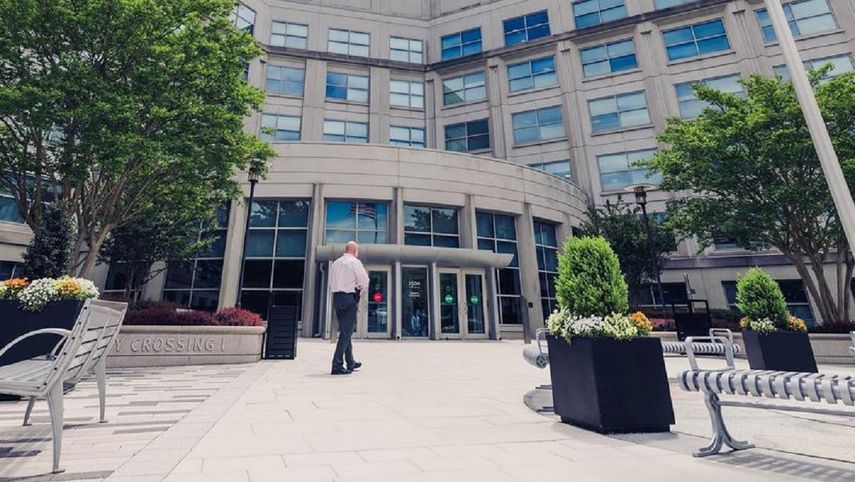 Gobierno de EE. UU. examina más de 500 informes de ovnis