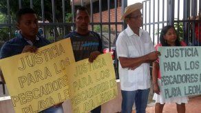 Piden llamar a juicio a policía implicado en homicidio de pescadores de Playa Leona Piden llamar a juicio a policía implicado en homicidio de pescadores de Playa Leona