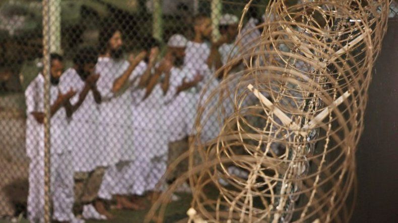 Quedan menos de 100 prisioneros en Guantánamo