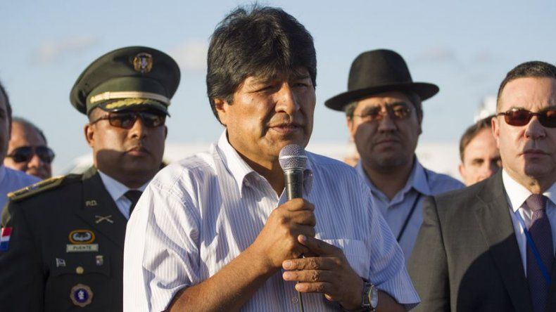 Intención de voto para Evo Morales disminuye 5 puntos