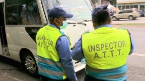 Personal de la ATTT verifica cantidad de pasajeros en transporte de Panamá Norte Personal de la ATTT verifica cantidad de pasajeros en transporte de Panamá Norte